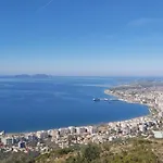 Bay * Vlore